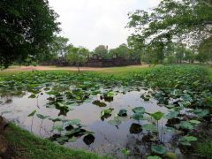 T30089 Ku Pram Chamsin 1.jpg